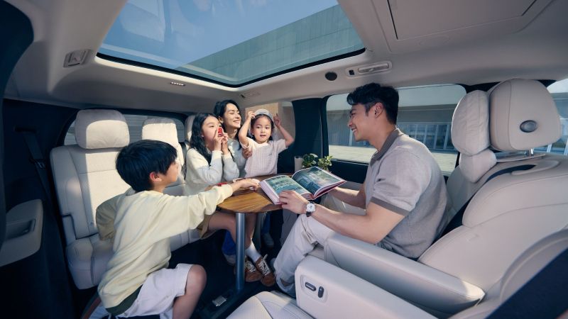 js6165官方集团汽车2025年4月交付33,939辆